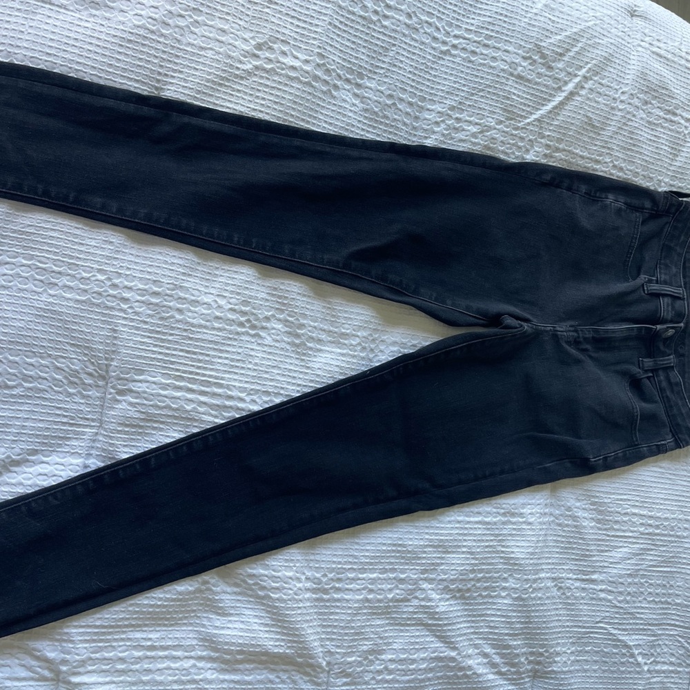 Black Women's Slim Stretch Jeans